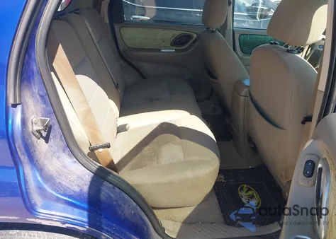 2005 Ford Escape Xlt из США, поврежденный, VIN 1FMYU93125KC91964